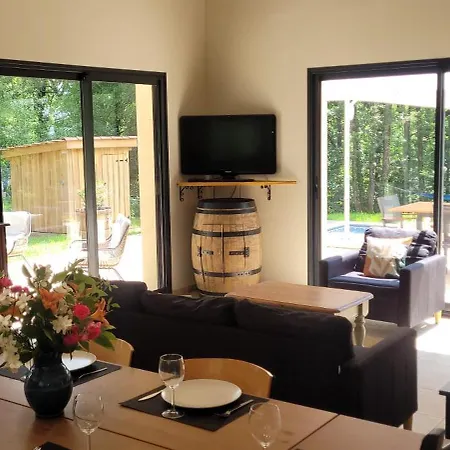 La Maison Des Chenes 펜션 *