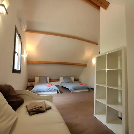 La Maison Des Chenes Veyrines-de-Domme