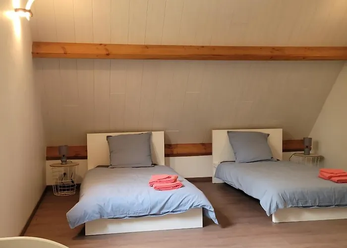 La Maison Des Chenes